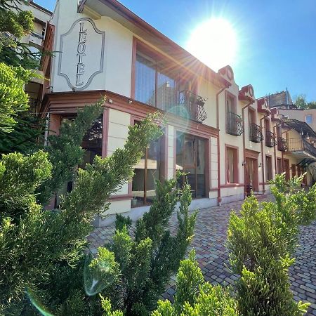 Hotel Leotel Lviv Eksteriør bilde