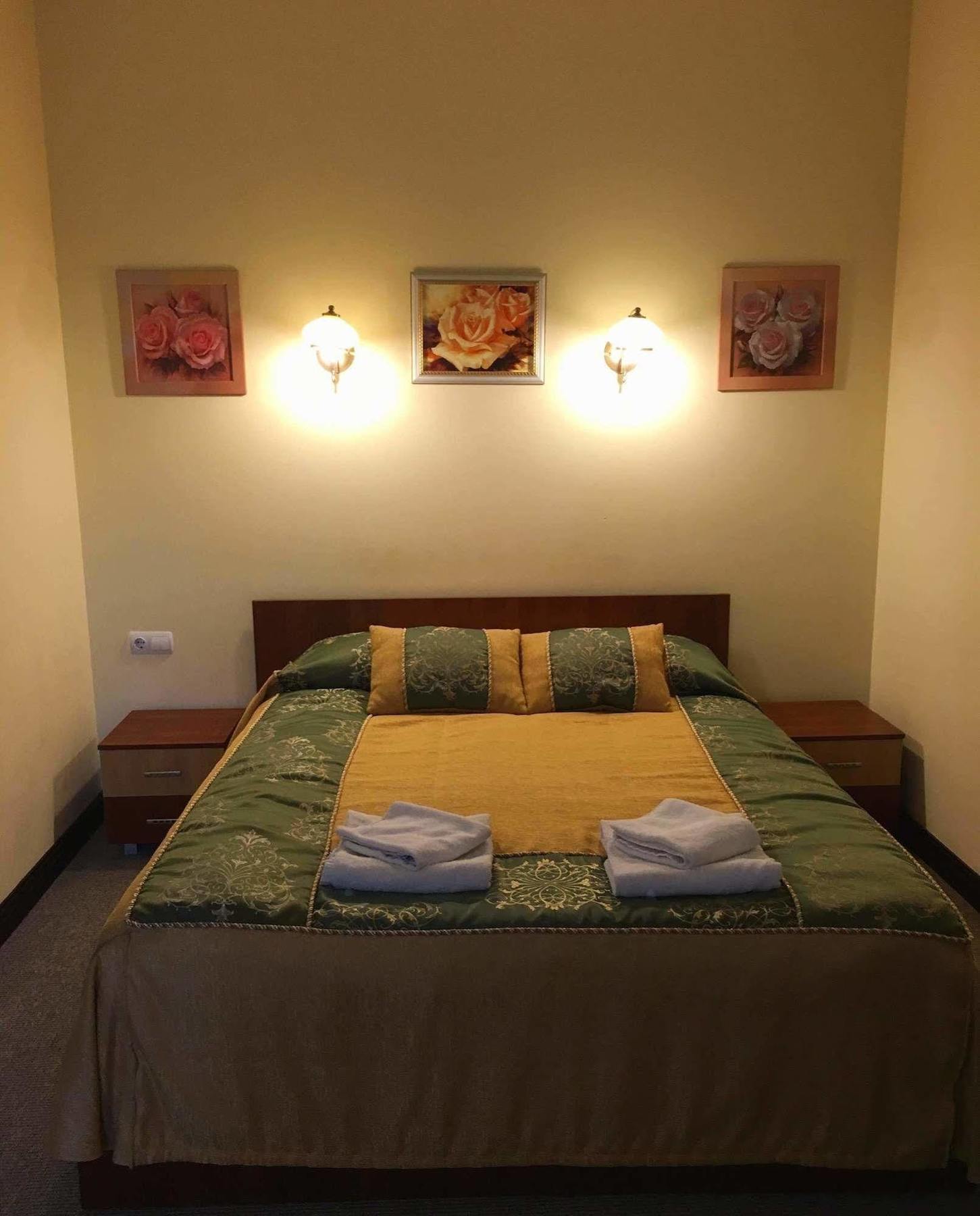 Hotel Leotel Lviv Eksteriør bilde